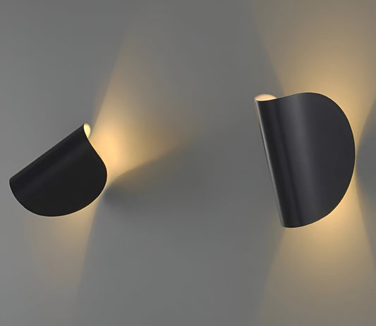 Garduru LED Wandleuchte | Drehbare Wandlampe aus Metall | Modernes Design | Stimmungslicht & Beleuchtung