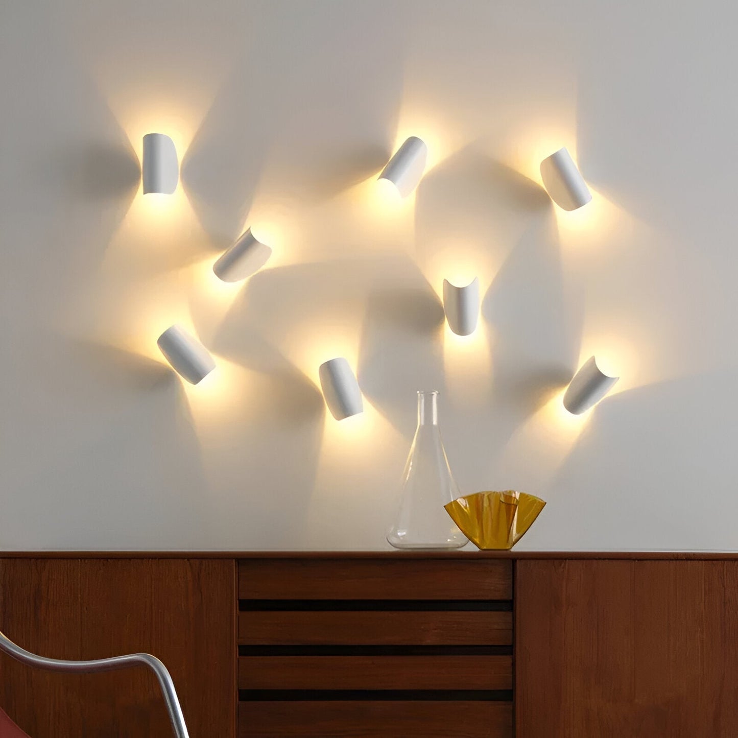 Garduru LED Wandleuchte | Drehbare Wandlampe aus Metall | Modernes Design | Stimmungslicht & Beleuchtung