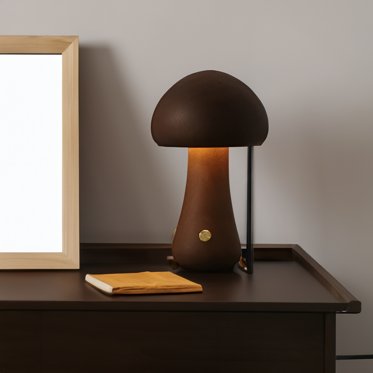 Garduru | Touch-LED Nachttischlampe aus edlem Holz