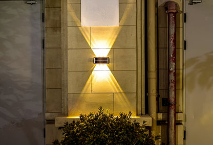 DualLit Gartenbeleuchtung - Wasserdichte LED Solarlampe Garten - Up & Down Außenbeleuchtung
