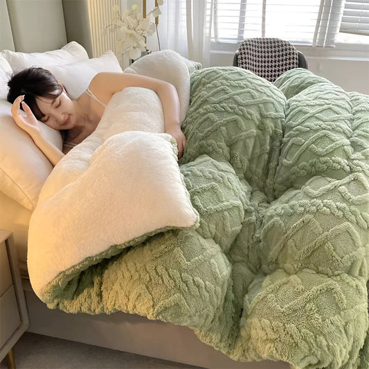 Garduru - VelvetPlush Wende-Bettdecke