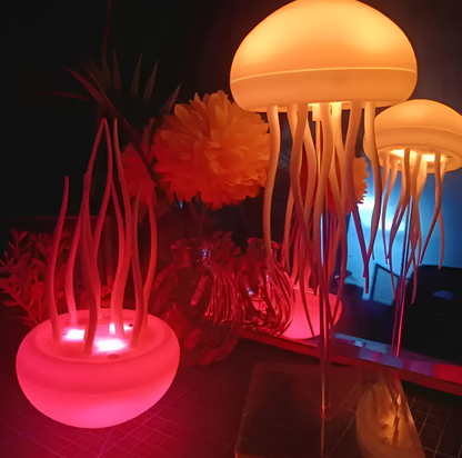 IllumBeats Quallen Tischlampe - Farbwechselndes, Sprachgesteuertes und Wiederaufladbares Nachtlicht