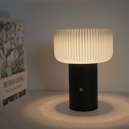 Mush Tischlampe - Stilvolles Geripptes Pilz Nachtlicht - Farbwechselnde Lampe