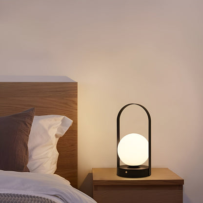 OrbitaLux – Dimmbare Tischlampe mit stilvollem Freiraum