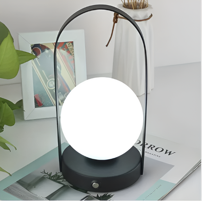 OrbitaLux – Dimmbare Tischlampe mit stilvollem Freiraum