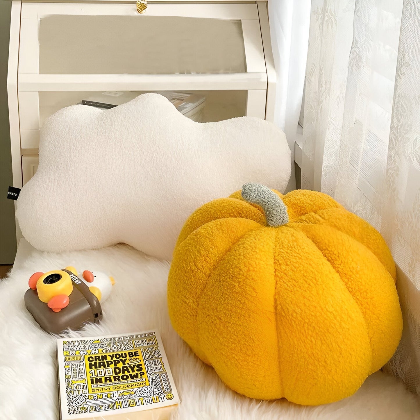 Pumpkin Cush - Texturiertes Kürbis Plüschkissen