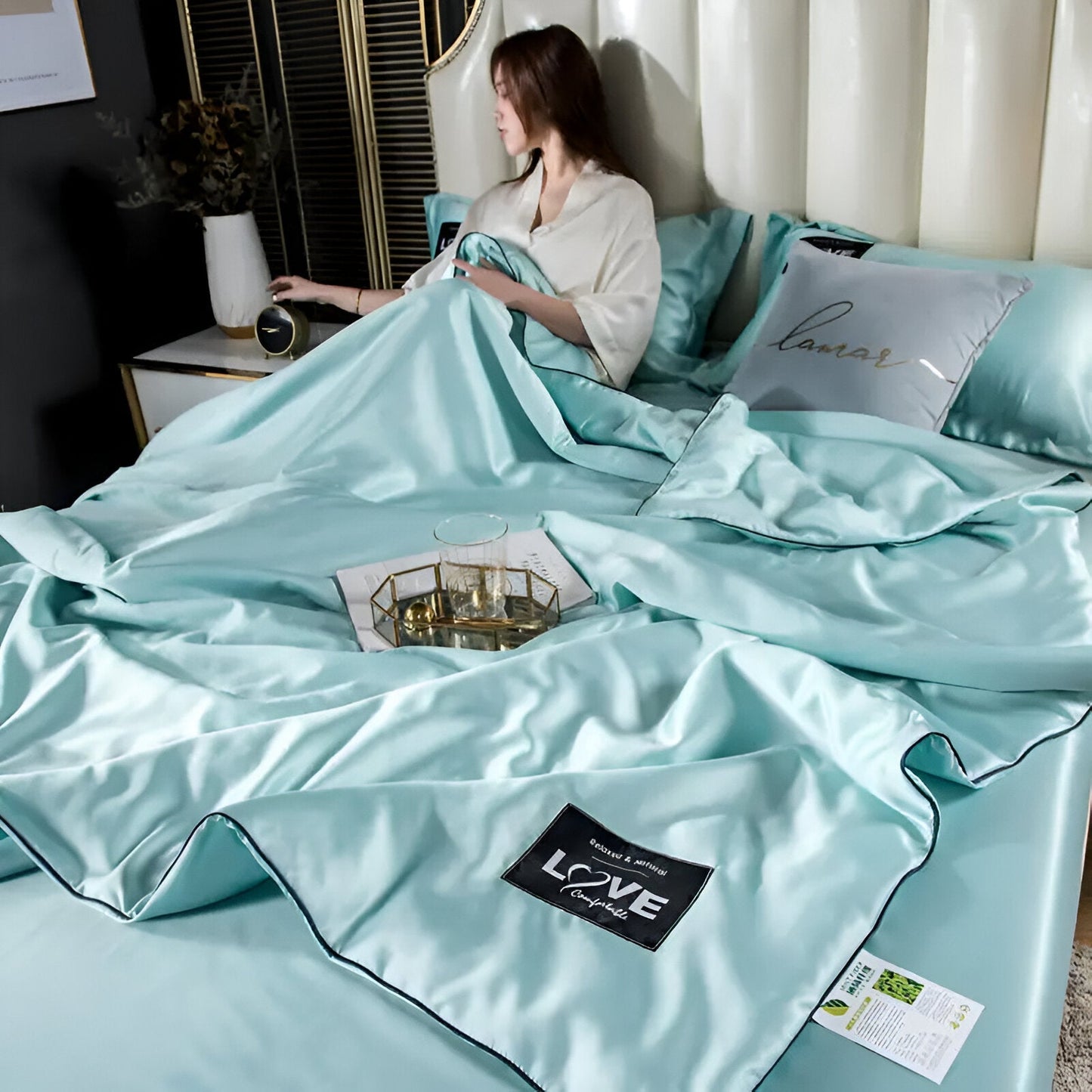 SilkyDream – Luxus Seidenbettdecke für Komfort in allen vier Jahreszeiten