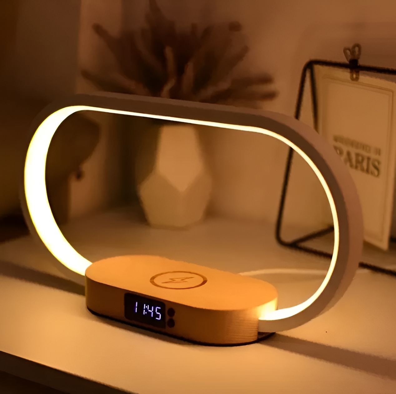 SmartiOne Nachtlicht - Multifunktionales Nachtlicht mit Ladegerät und Eingebauter Digitaluhr