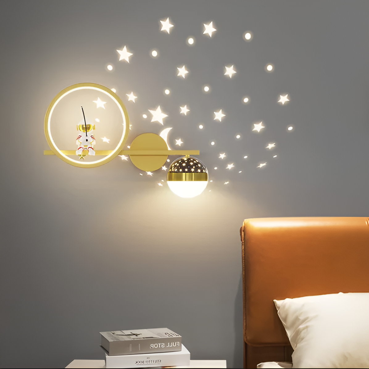 Garduru- Kinder-Wandleuchte- Astronaut Star Projector LED-Nachtlicht