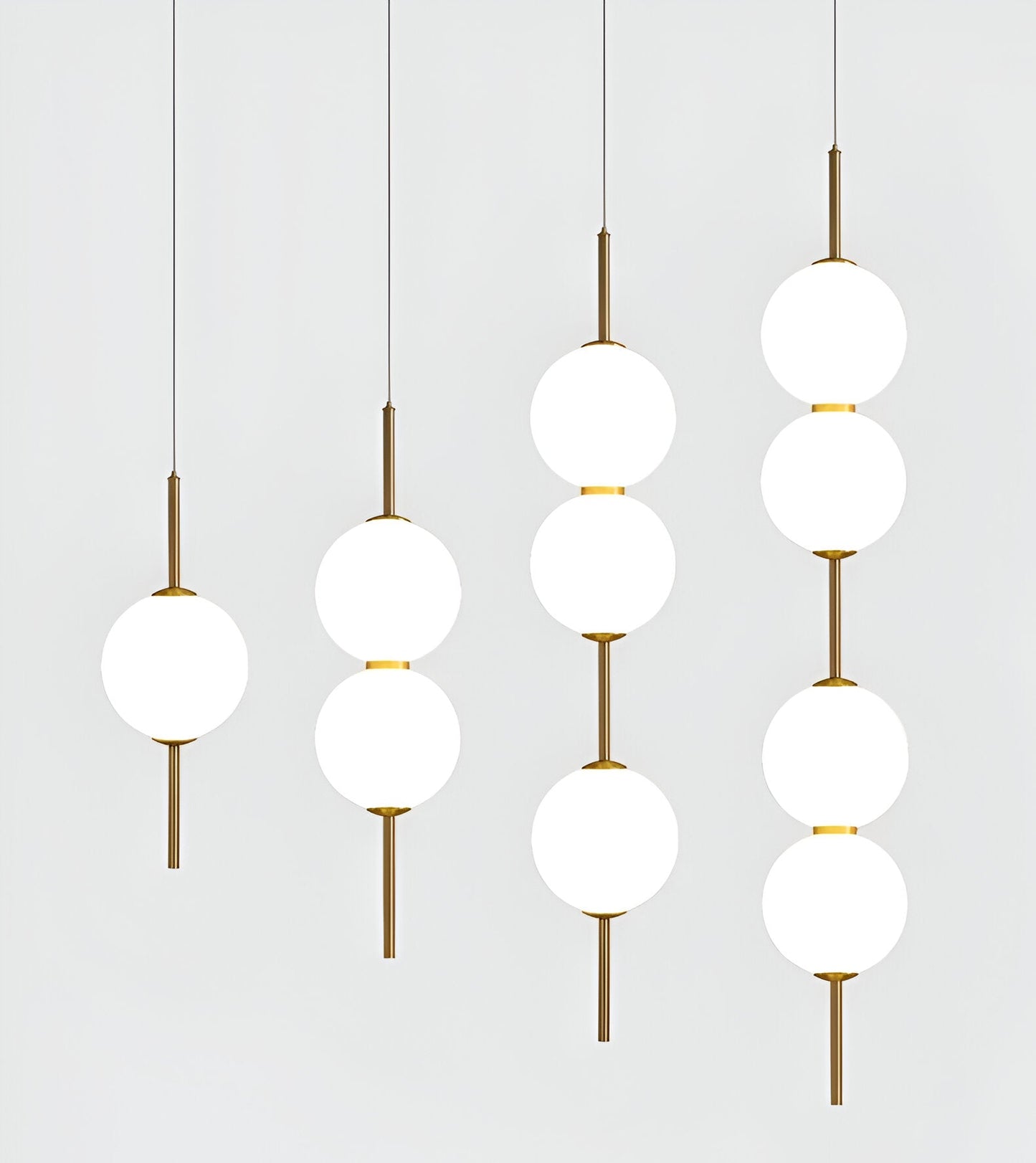 VertiGlobe Pendelleuchte - Vertical String mit Milchglaskugel Design Hängelampe