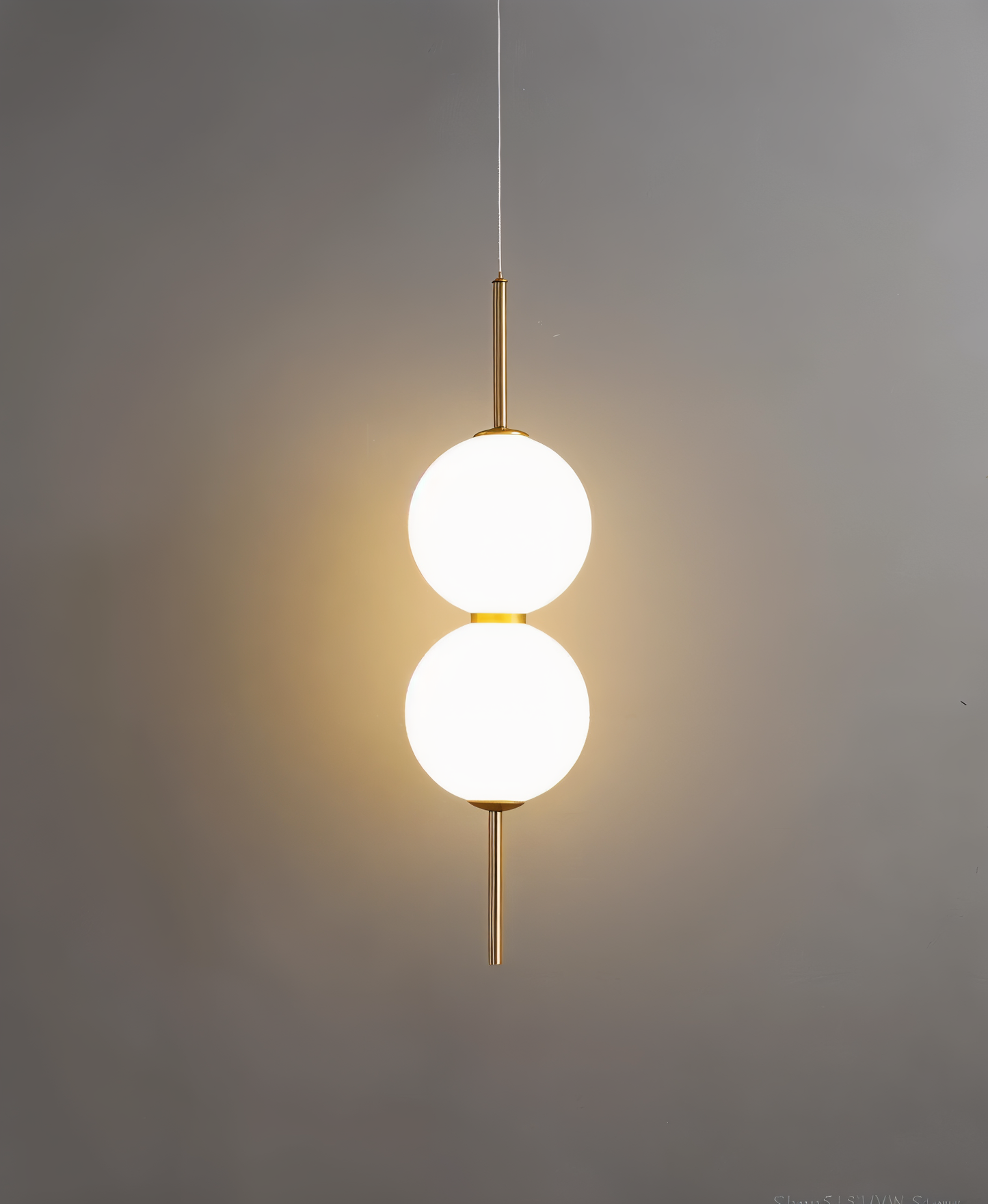 VertiGlobe Pendelleuchte - Vertical String mit Milchglaskugel Design Hängelampe