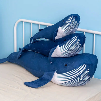 Kuschelbarer Buckelwal Plüsch