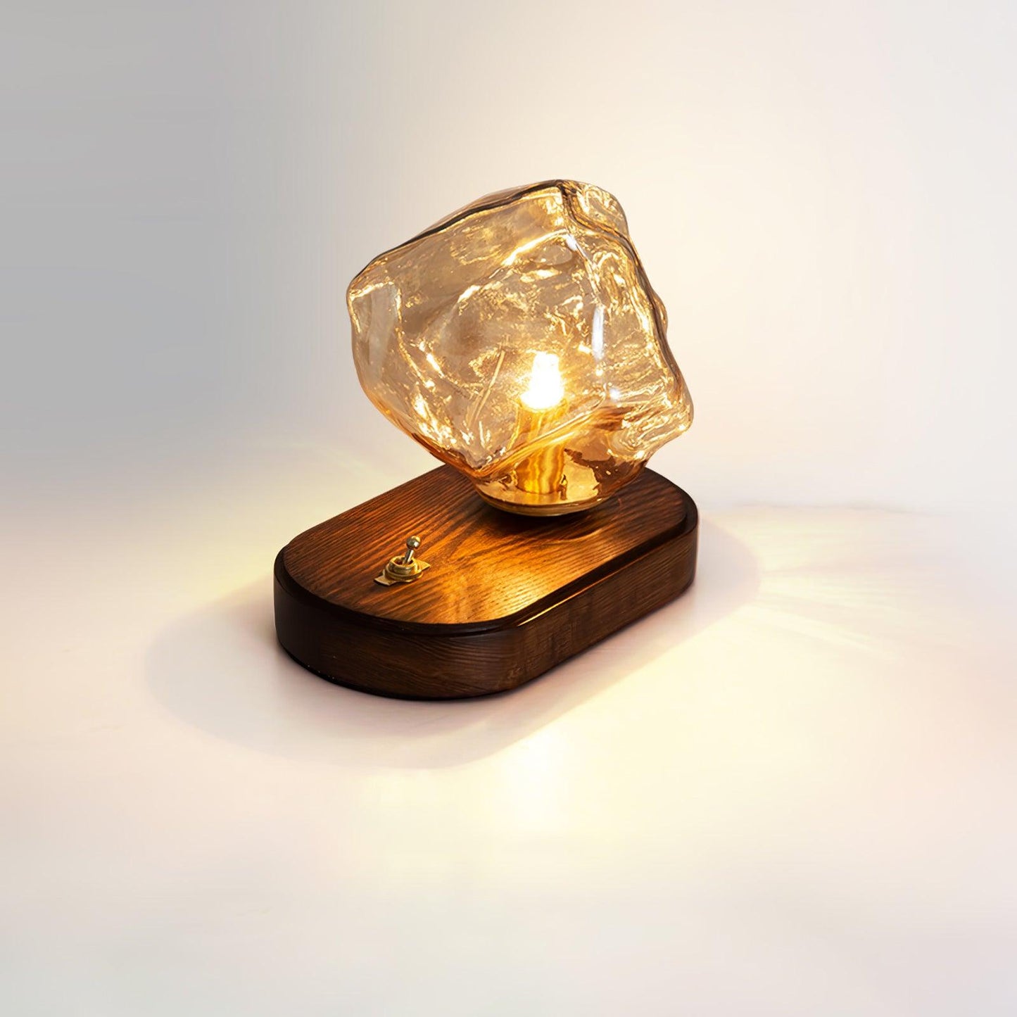 Tischlampe aus Glas Ice Stone – Elegantes Design mit Metall- und Holzfuß