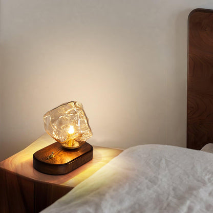 Icy Tischlampe – Elegantes Frostglas Design – Vielseitige Beleuchtung für jedes Zuhause