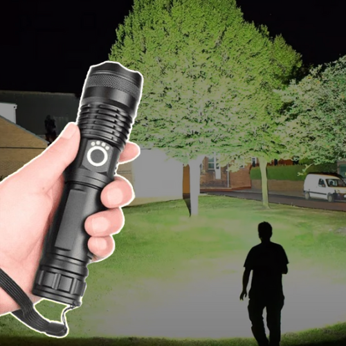 Wiederaufladbare Militär-Taschenlampe mit 90000 Lumen | BrightBeam