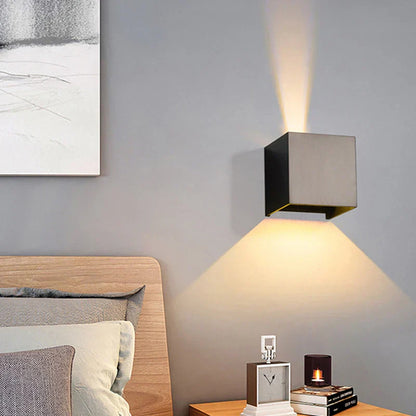 Design-Wandleuchte – Moderne Wohnraumlampe mit hochwertiger Optik