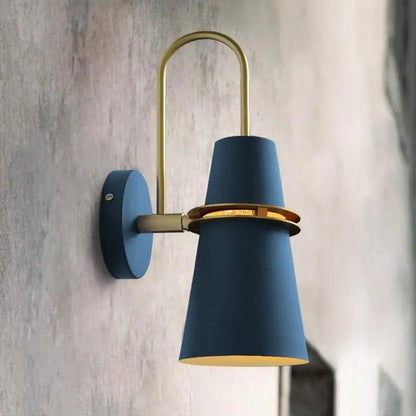 Garduru | Sophisticated & Warm Nordic Wandlampe