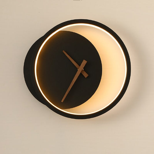 Garduru LED-Wanduhr – Modernes Design mit integrierter Wandlampe