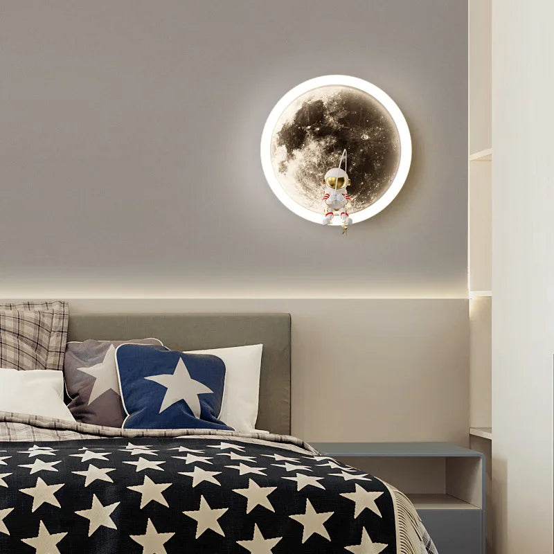 Garduru – LED-Mond-Wandlampe