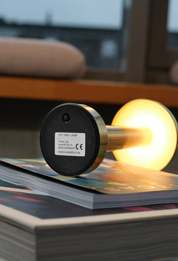 Garduru Tischlampe – Minimalistisches und Funktionales Design
