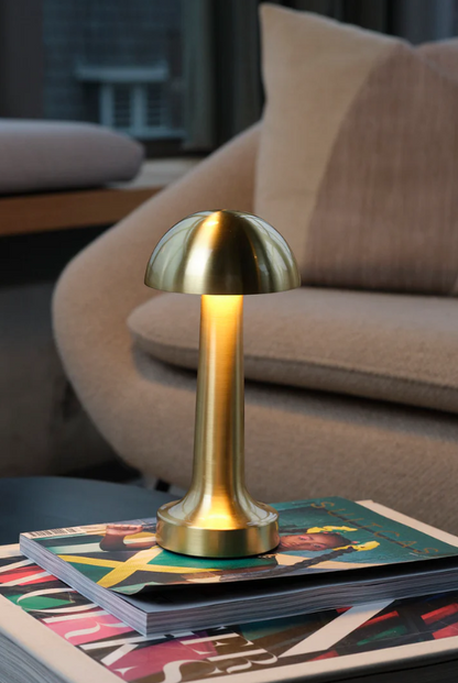 Garduru Tischlampe – Minimalistisches und Funktionales Design