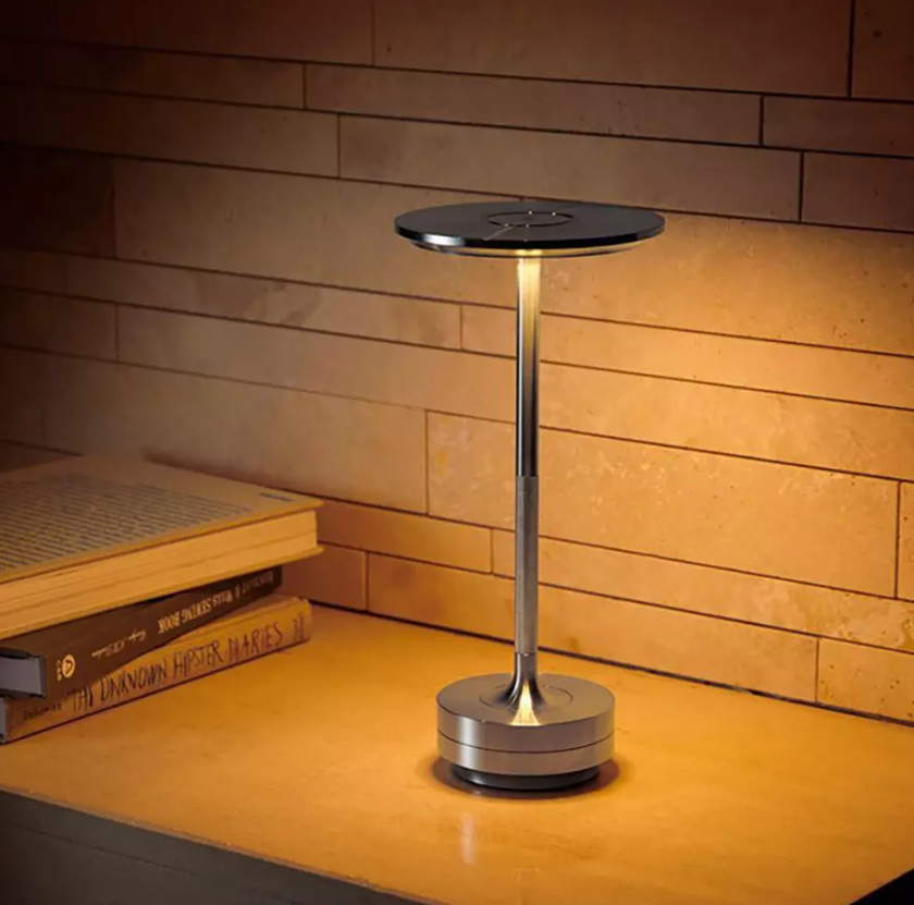 Garduru Tischlampe – Moderne Eleganz und Qualität vereint