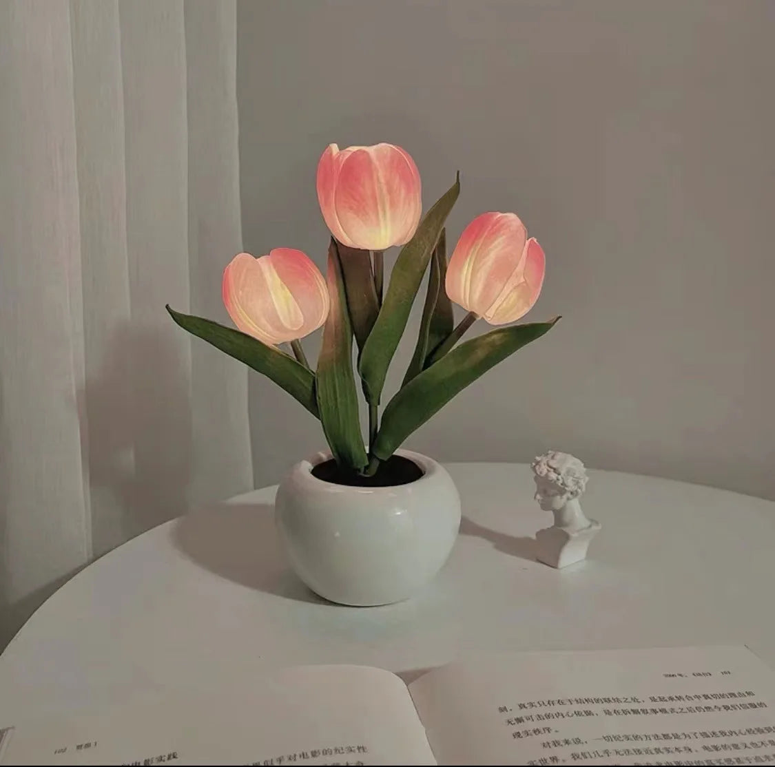 Blumenförmige LED-Tulpenlampe – Nachtsimulation – Stimmungsbeleuchtung – für Wohnzimmer/Dekoration