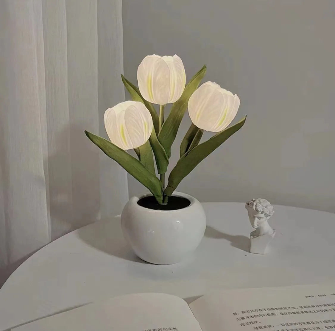 Blumenförmige LED-Tulpenlampe – Nachtsimulation – Stimmungsbeleuchtung – für Wohnzimmer/Dekoration