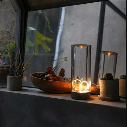 LumiRay – Moderne Tischlampe mit bezauberndem zylindrischem Lichtdesign
