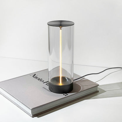 LumiRay – Moderne Tischlampe mit bezauberndem zylindrischem Lichtdesign