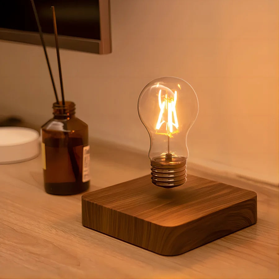 Elegante schwebende Lampe mit Holzfuß und LED-Beleuchtung