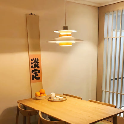 Aufhängung Mercero – Elegantes Design mit LED, Materialien von höchster Qualität