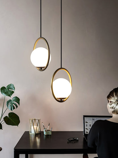 Aufhängung Mila aus Metall und Glas – Moderne Lampe mit elegantem Design