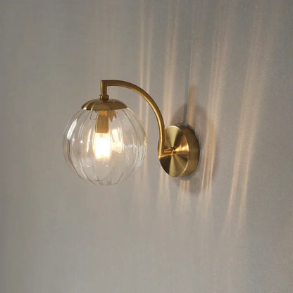 Moderne Wandleuchte für elegante Beleuchtung | CrystalGlow