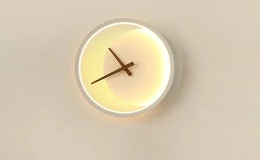 Garduru | Moderne LED-Wandleuchte mit Uhr | Stilvolle Beleuchtung