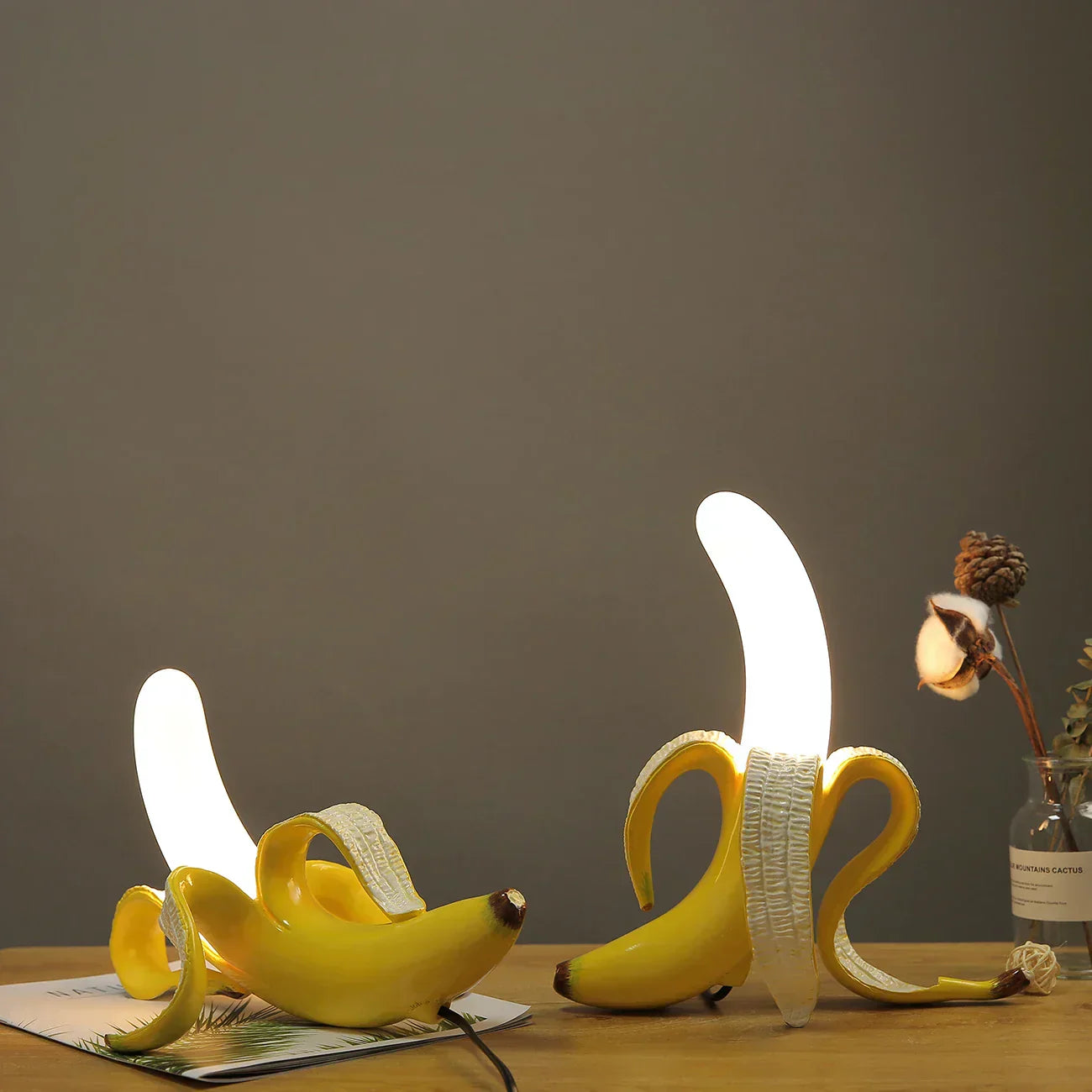 Garduru  | Elegante Tischlampe im Bananendesign