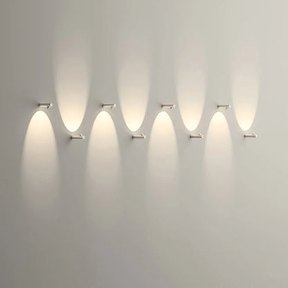 Garduru Wandlampe aus Aluminium – Schlankes Design für stilvolle Beleuchtung