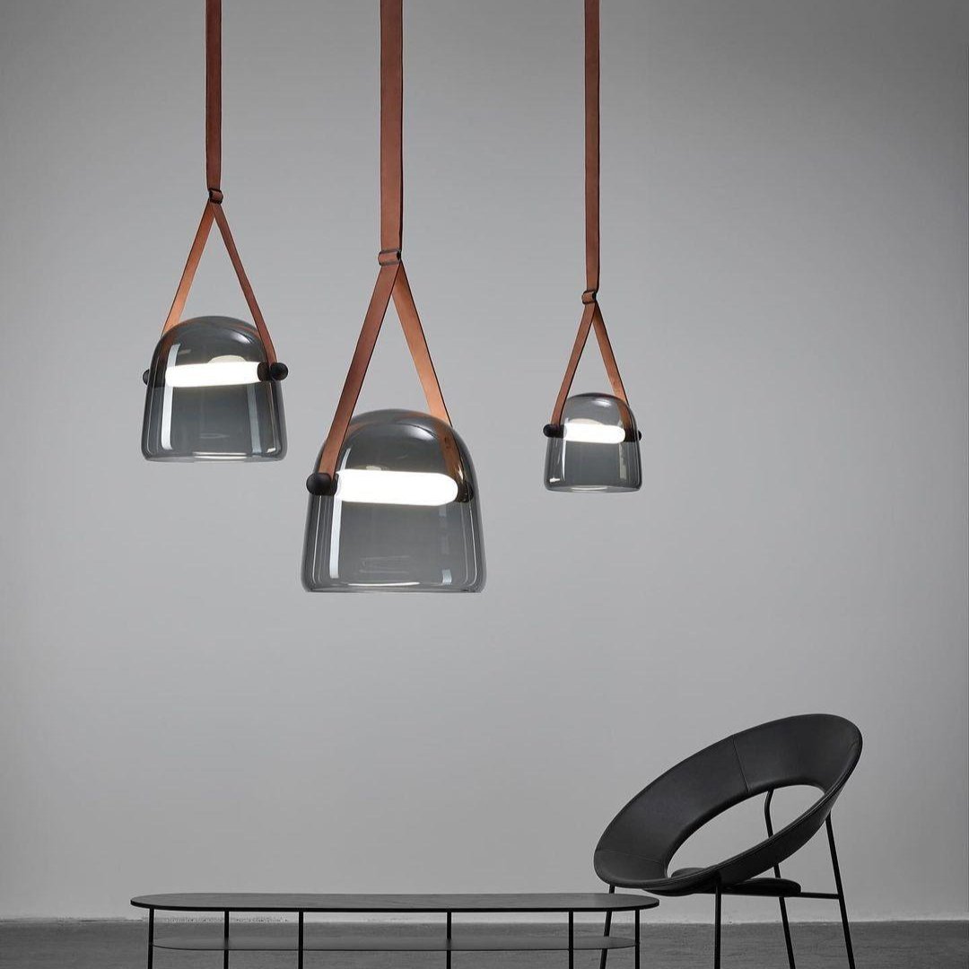 Suspension Mona Minimalistisch aus Metall und Glas - Elegante LED-Beleuchtung für Wohnzimmer und Esszimmer