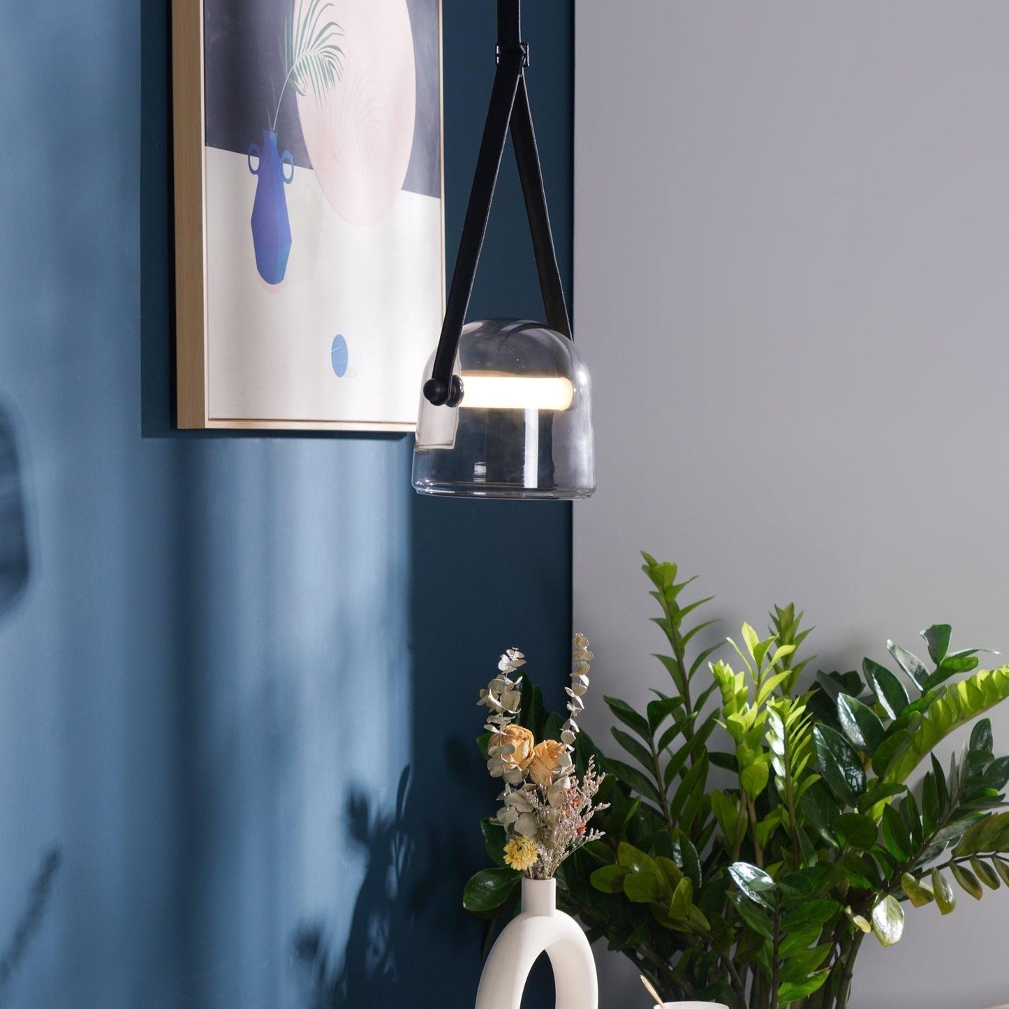 Suspension Mona Minimalistisch aus Metall und Glas - Elegante LED-Beleuchtung für Wohnzimmer und Esszimmer