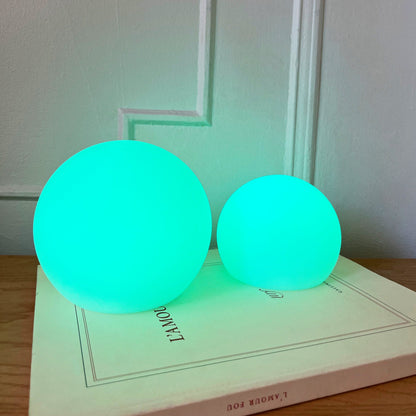 LED-Tischlicht – Kabellos & mit Akku für maximale Mobilität