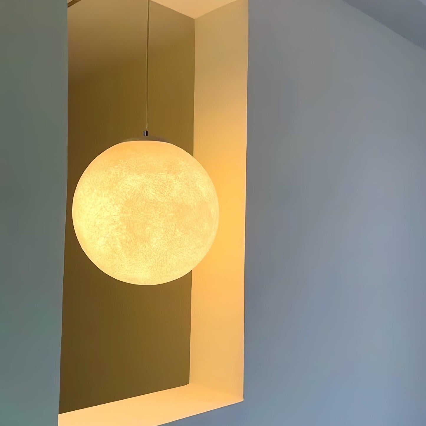 Suspension Moon LED – Modernes und Beruhigendes Licht, Elegantes Design