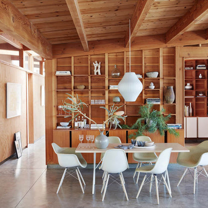 Schwebende Nordic aus Holz und Stahl - Elegantes und Modernes Design für Ihr Interieur