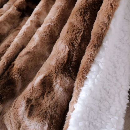 CloudLuxe – Doppel-Lagige Flauschige Bettdecke mit Luxuriösem Komfort