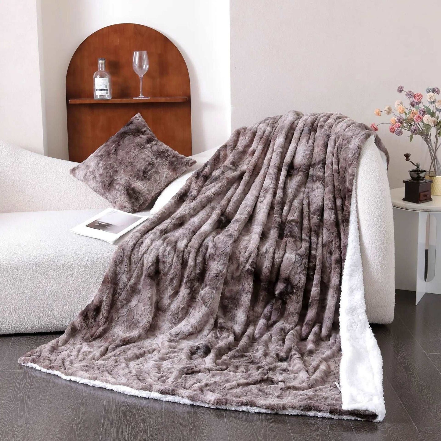 CloudLuxe – Doppel-Lagige Flauschige Bettdecke mit Luxuriösem Komfort
