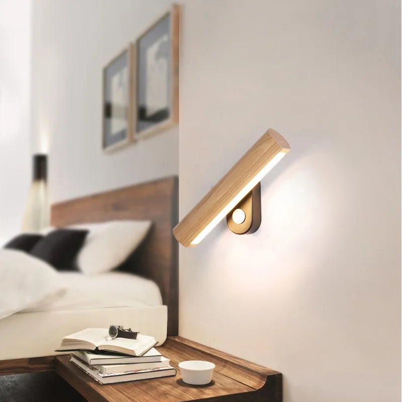 WoodGlow - LED Schlafzimmer-Wandlampe aus Holz