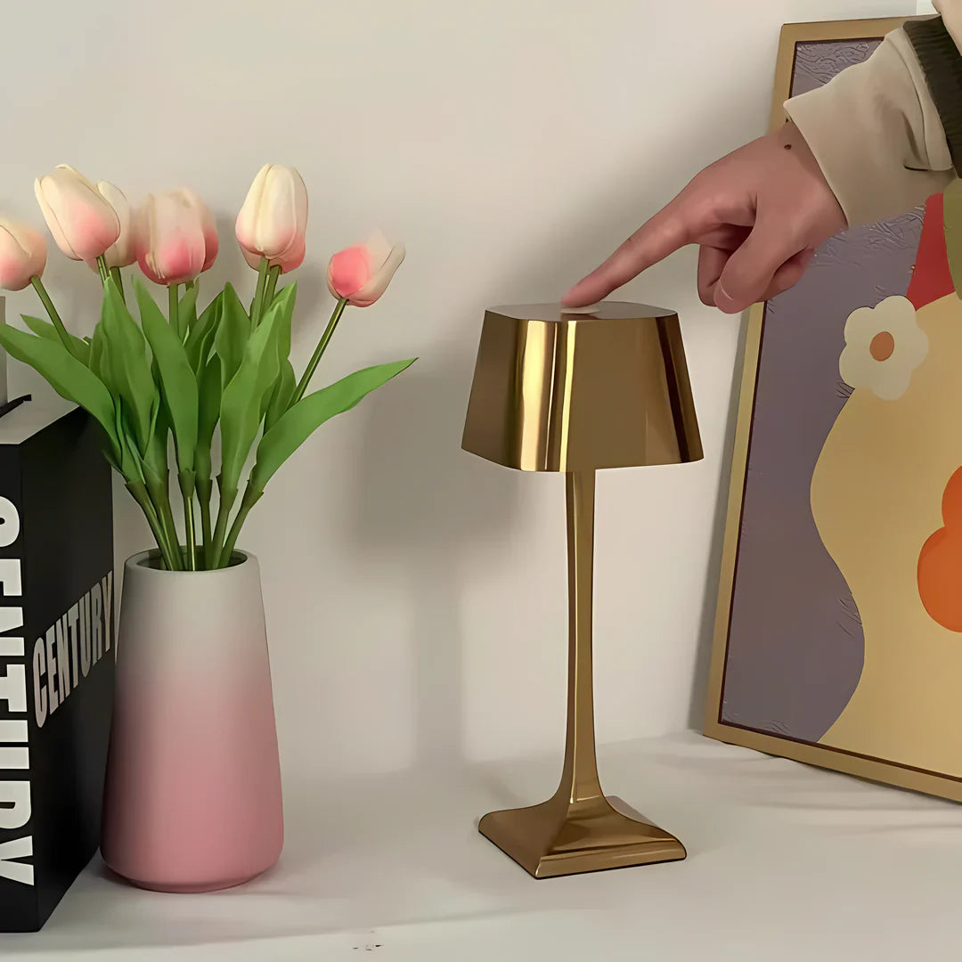 Eleganza Kabellose LED Tischlampe – Touch-Control, Wiederaufladbar mit Italienischem Design