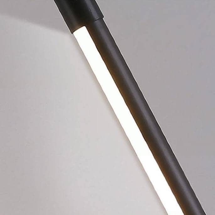 Nordisch minimalistische LED-Stehlampe – Perfekt zum Lesen und Arbeiten