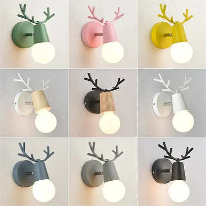 AntlerGlow – Gewei Wandlamp