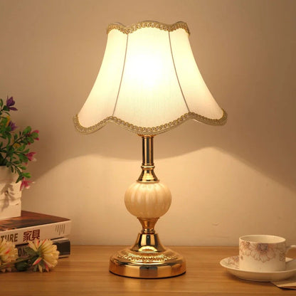 Garduru Tischlampe im nordischen Vintage-Stil | Retro Design | Stimmungslicht für Zuhause
