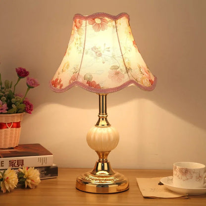 Garduru Tischlampe im nordischen Vintage-Stil | Retro Design | Stimmungslicht für Zuhause